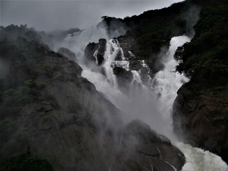 The foogy Dudhsagar Waterfall Trek